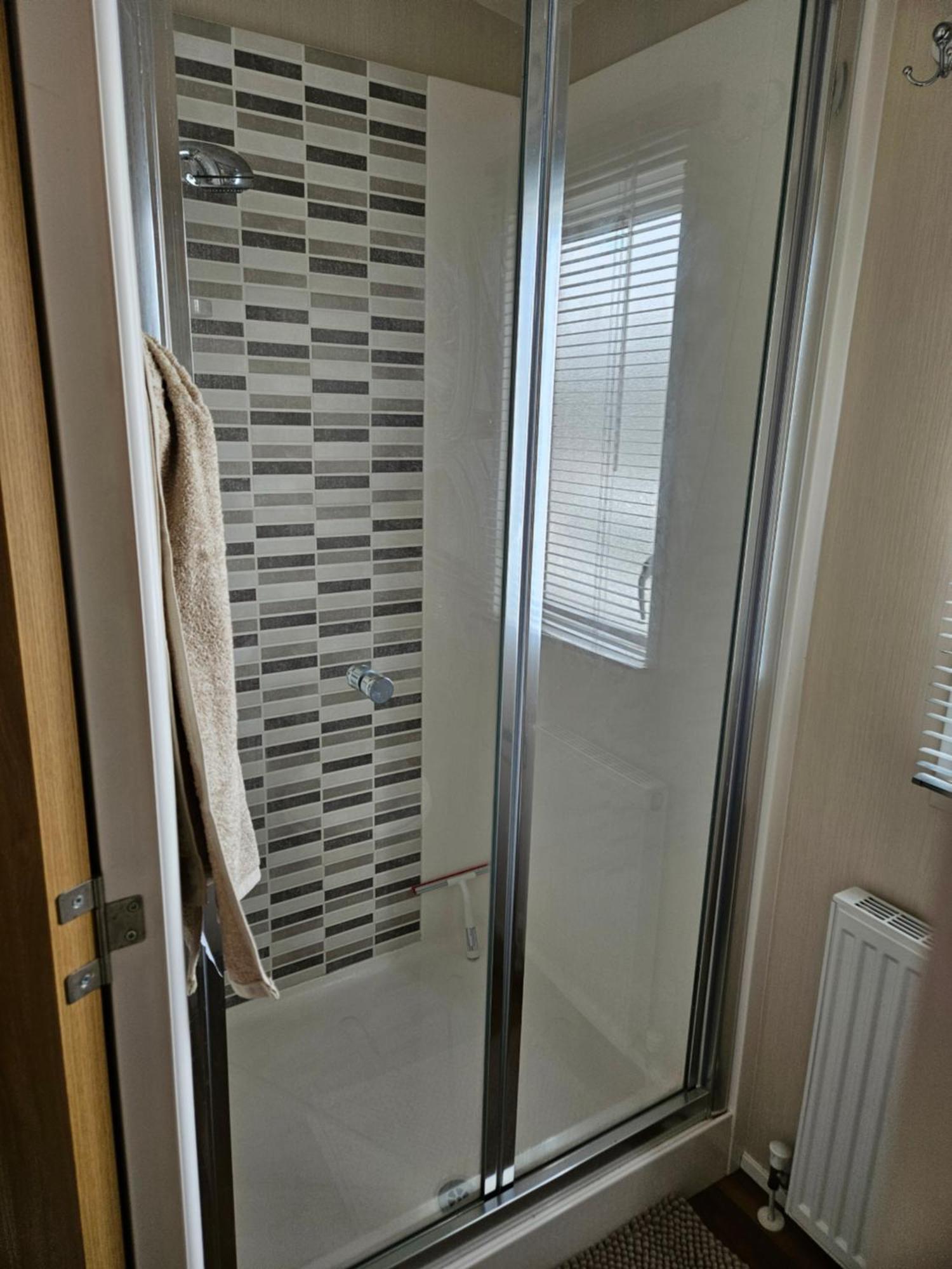 Lytham Luxe 6 Birth Caravan Weeton  Екстер'єр фото